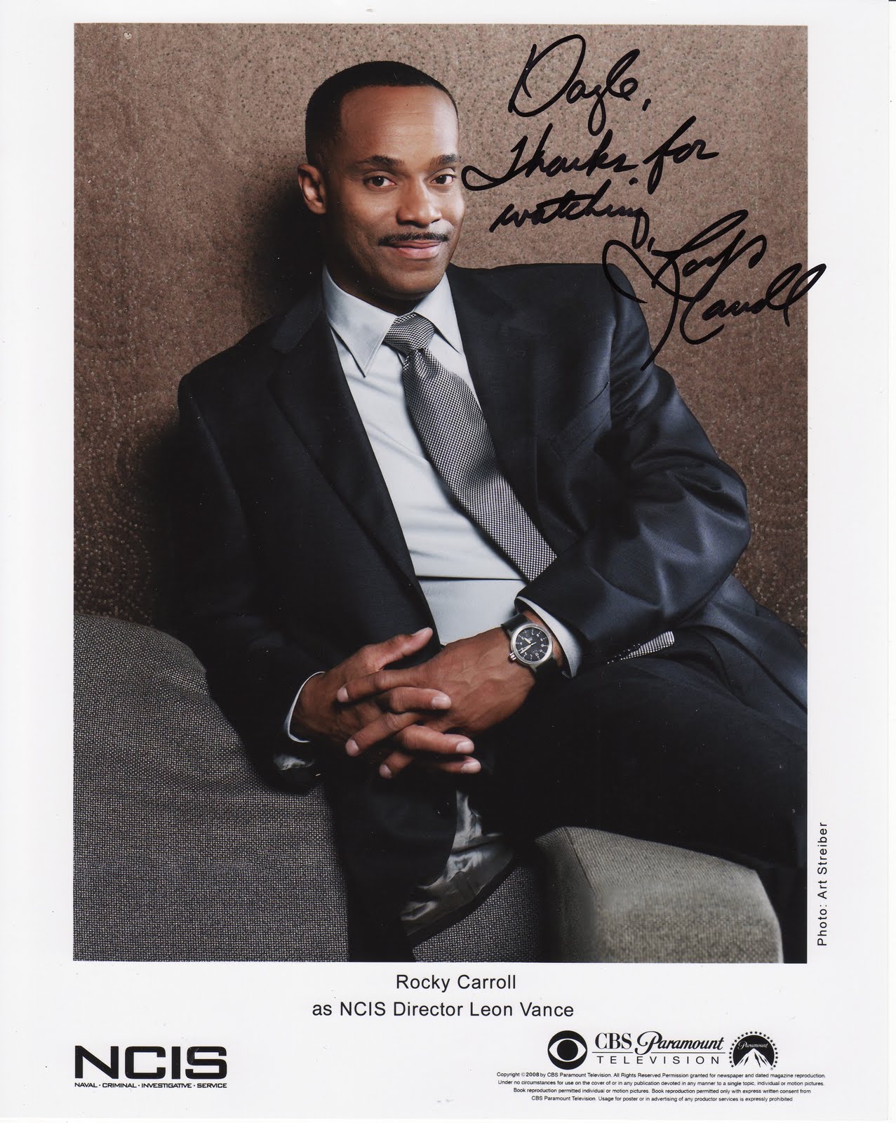 Kiwiautogal's Autographs: Rocky Carroll