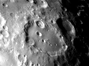 Luna (Cráter Clavius)