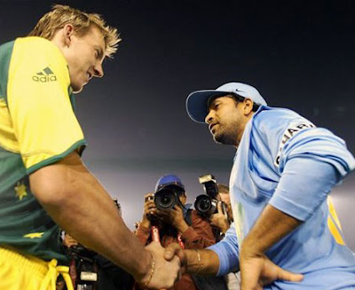 Sachin Tendulkar Handshaking with Brett Lee