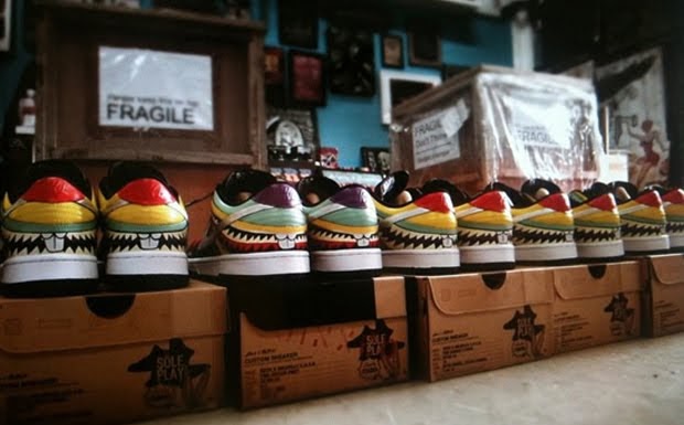 SNKROLOGY: A SOFT SPOT: SBTG x Nike Dunk x SolePlay - Feb 26th