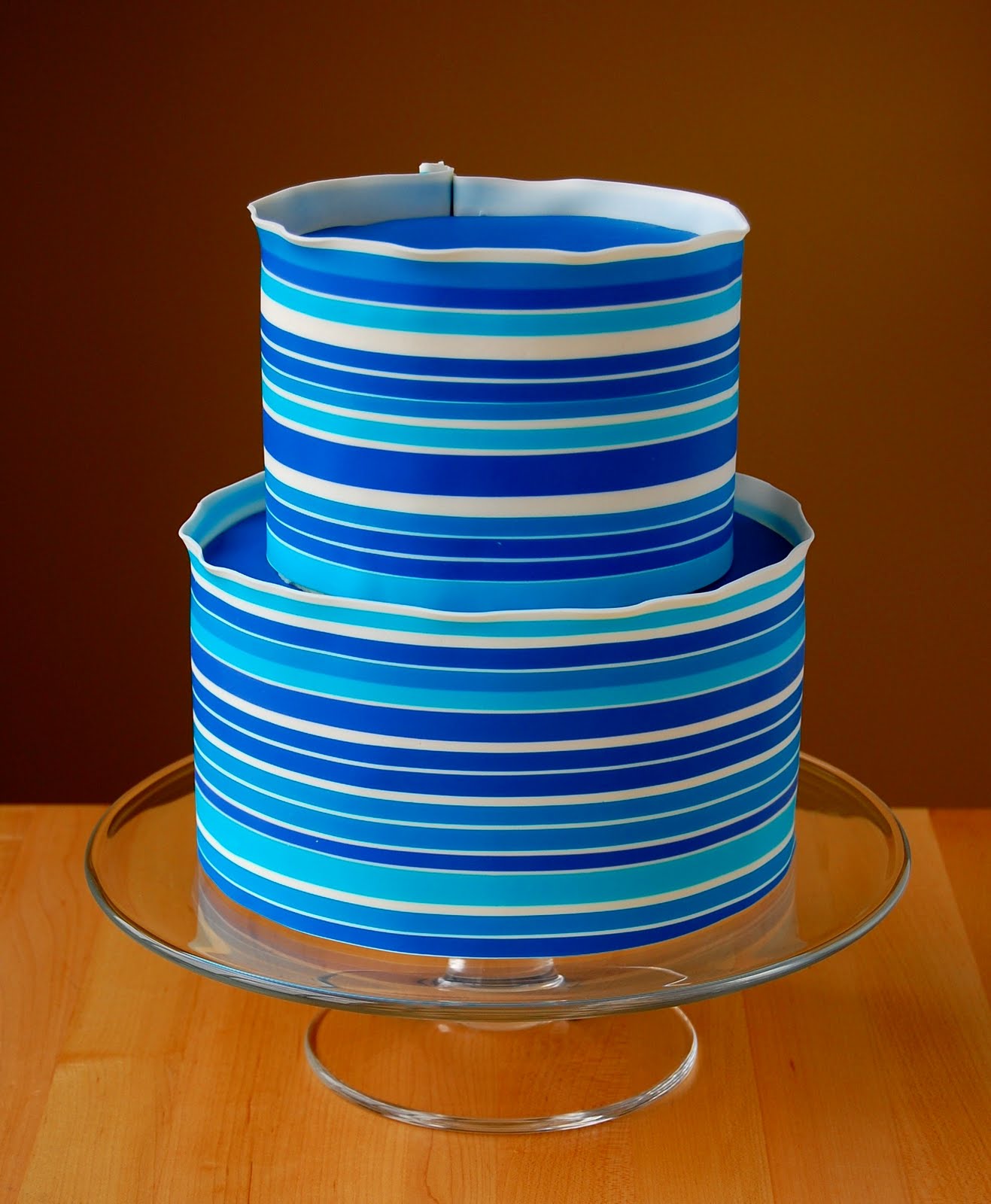 Baking Arts Modeling Chocolate Wrapped Cakes