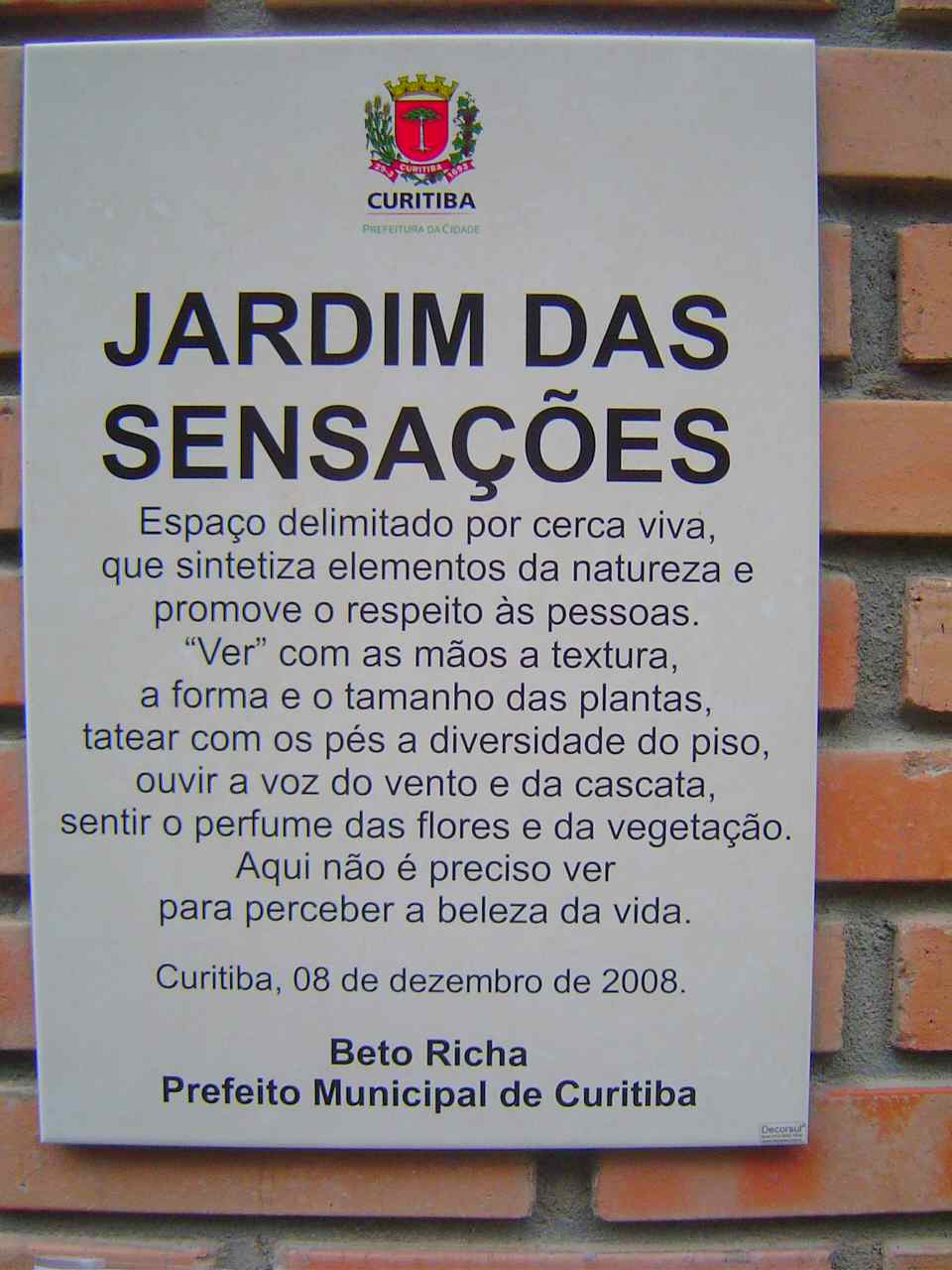 [JARDIM01.jpg]