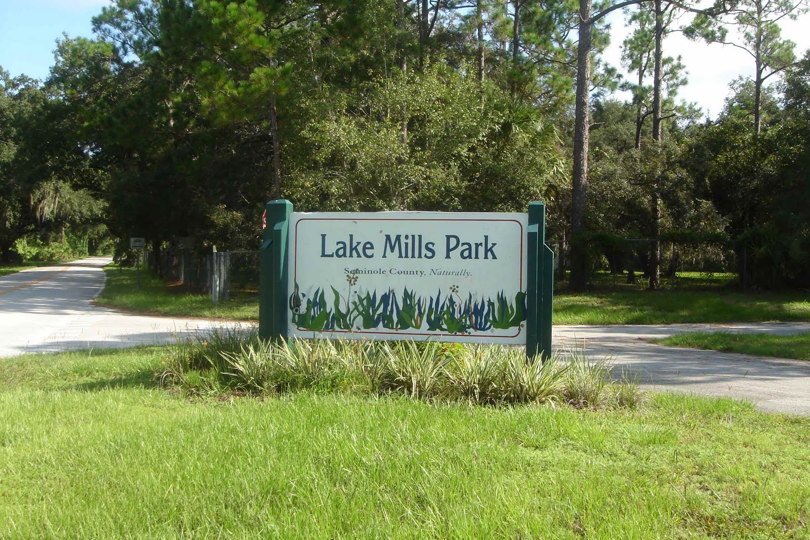 [lake+mills+park.jpg]