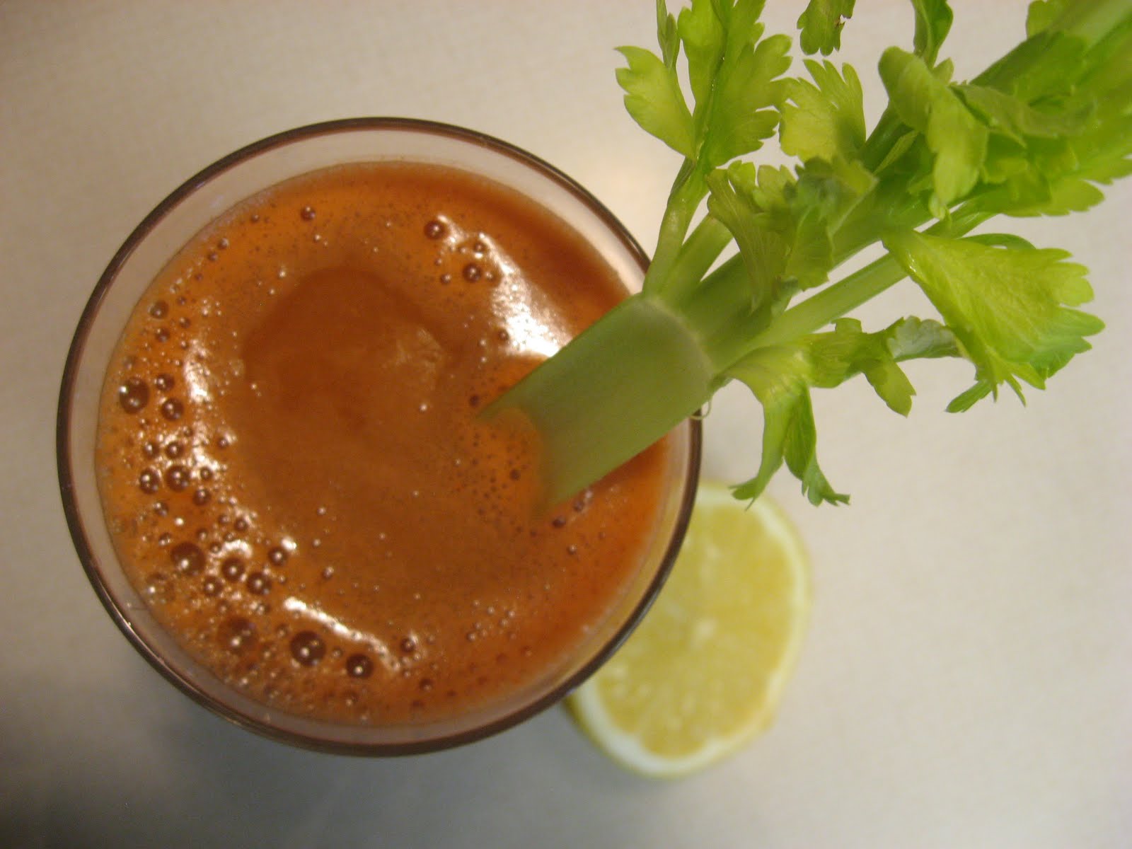 Vegan Valerie Simple CarrotCelery Juice