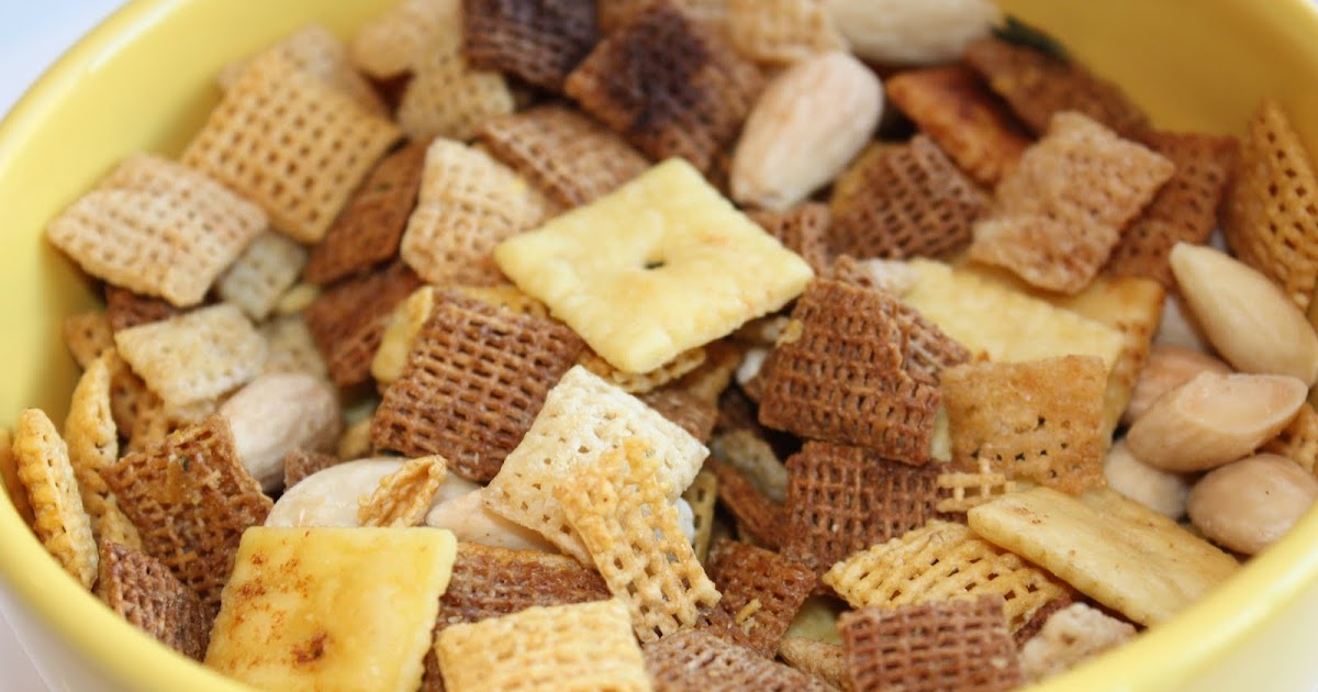 EVERYDAY SISTERS Lemon Rosemary Chex Mix
