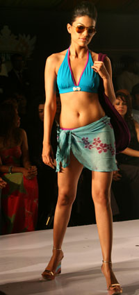[Colombo+Fashion+Week+2009+(7).jpeg]