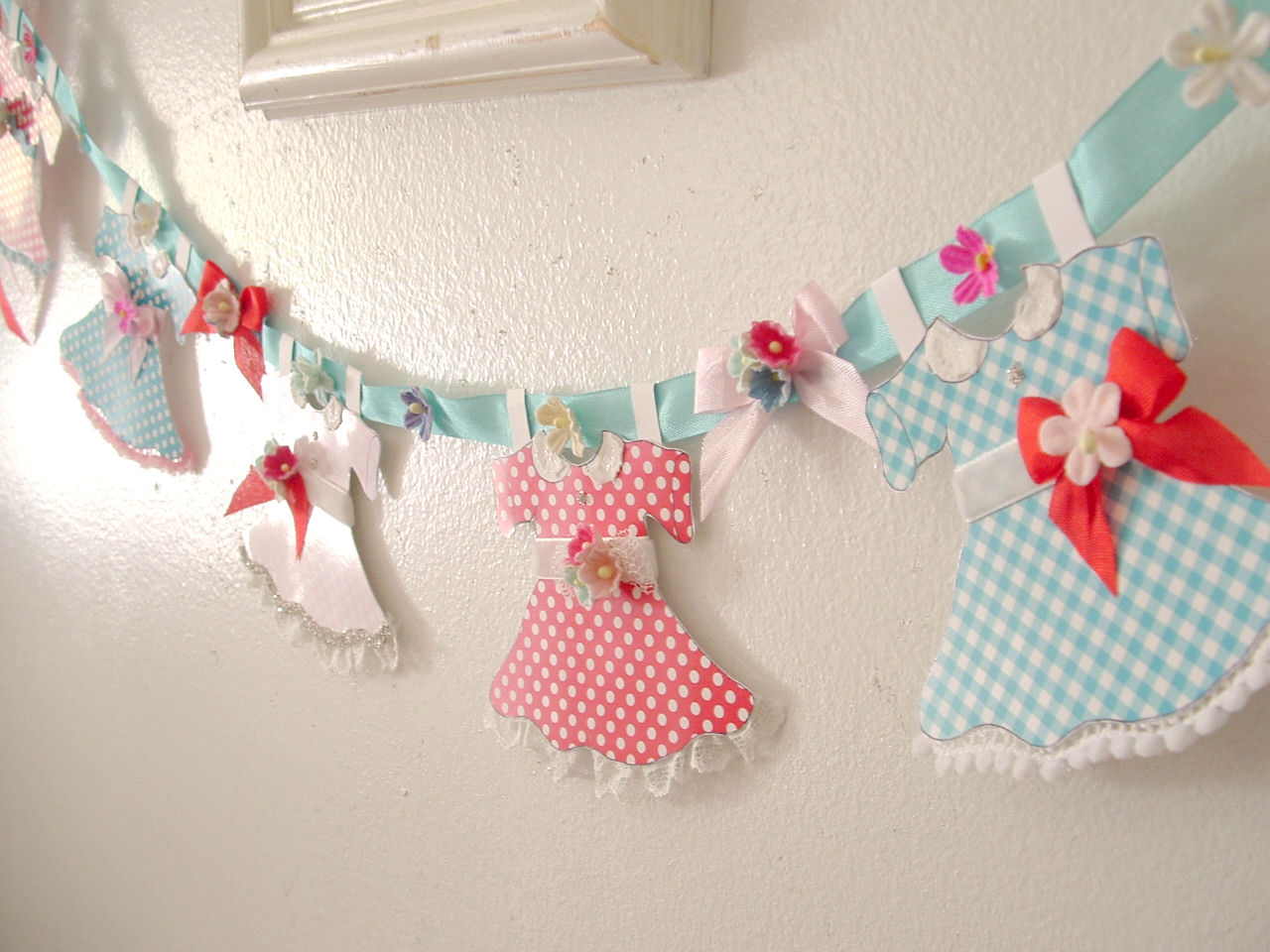 What's Happening at Shabby Boutique Paper Dolls Garland Craft Kit is Here!