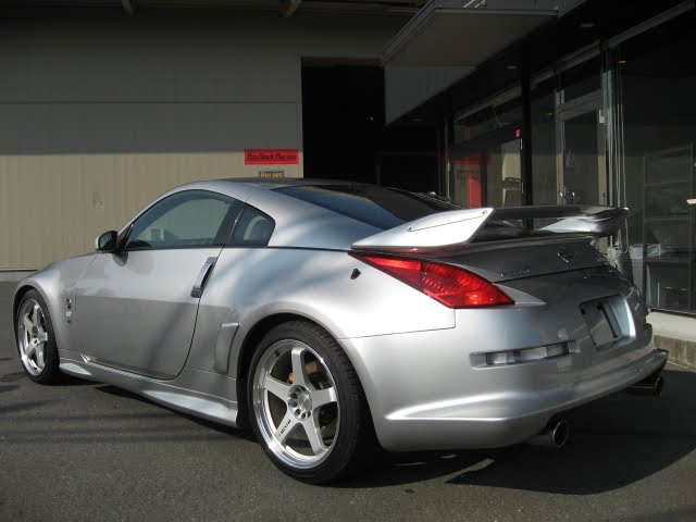 1/18 AUTOart Nissan Fairlady Z (Z33) Nismo S-tune