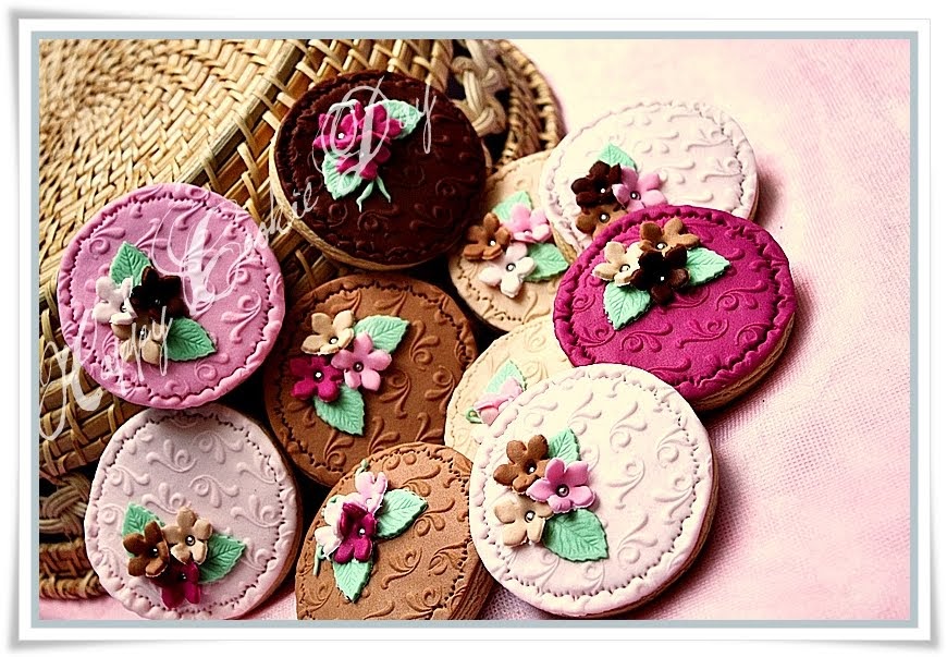 . Pembe &amp; Kahve Kurabiyeler