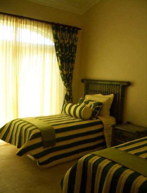 Maasias Decoraciones: CORTINAS Y COLCHAS