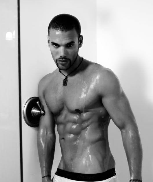 H ere's a steamy shower scene of the the very luscious hunk Marcus Patrick...