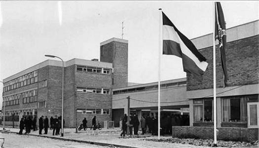Officiële opening van het Atheneum F. de Munnik op 26 april 1968