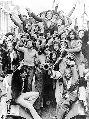 [25_abril_1974.jpg]