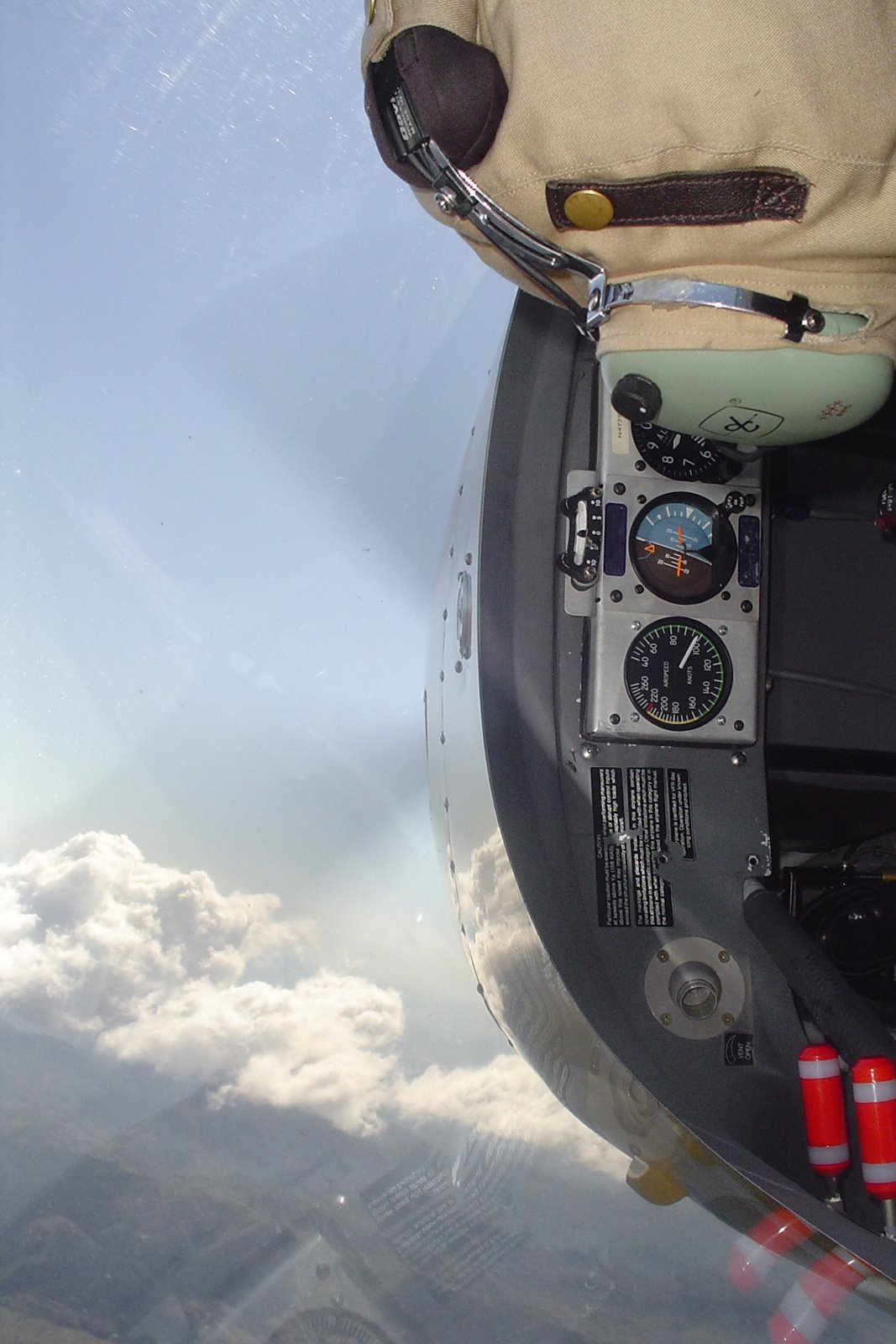 [APS_P5_overbank_attitude_indicator.jpg]