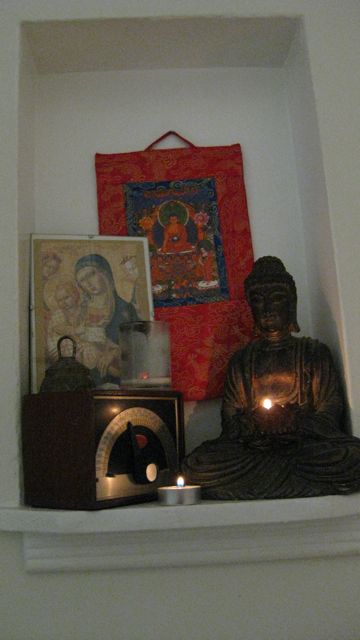 [shrine.jpg]