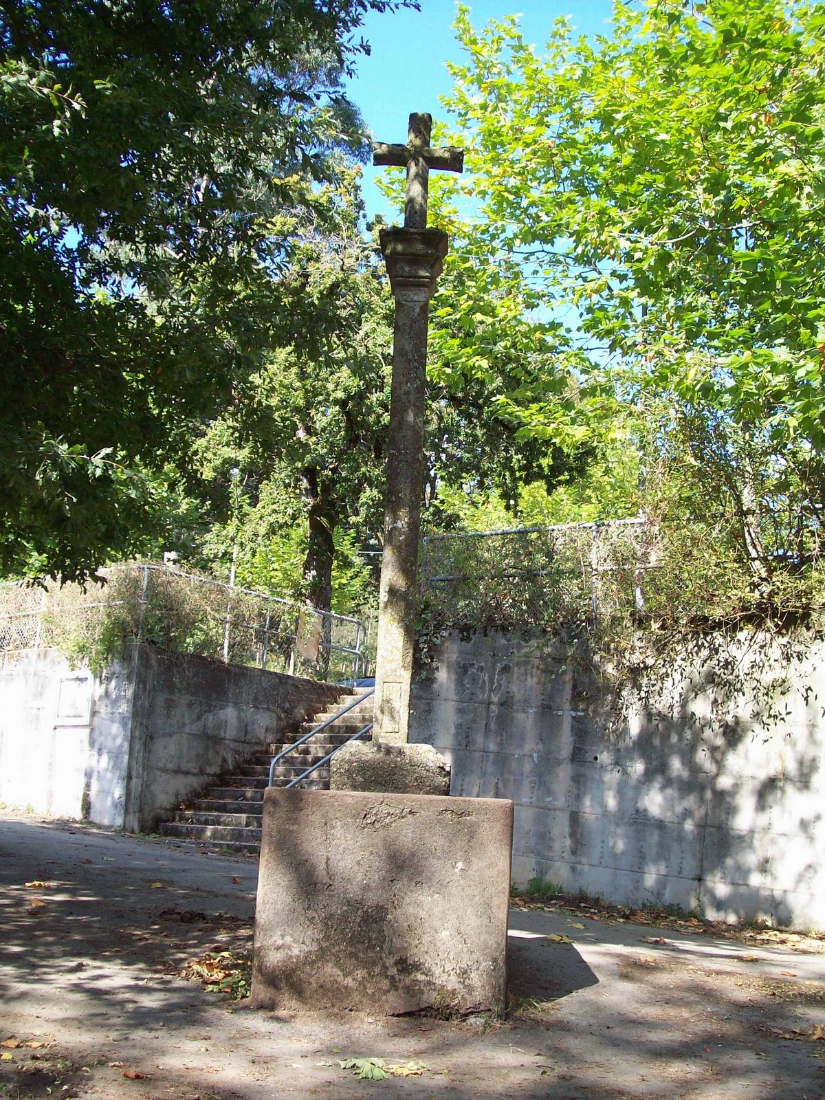 [iglesia+de+villantime+7.JPG]