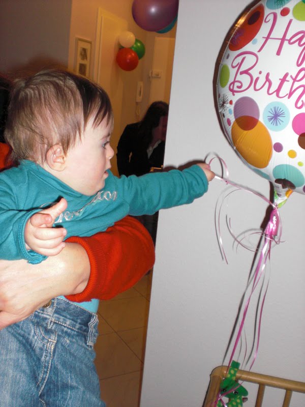 [PO20091210_0036.jpg]