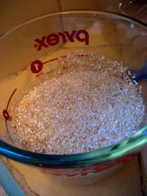 Jolene Eats Here Alton Brown S Cheese Grits Chef alton brown, host of good eats, the next food network star, and currently cutthroat kitchen, majored in drama here at the university of georgia. jolene eats here blogger