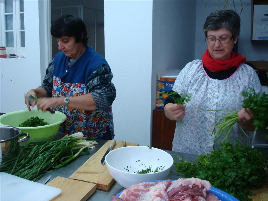 [DSC09050+(Large).JPG]