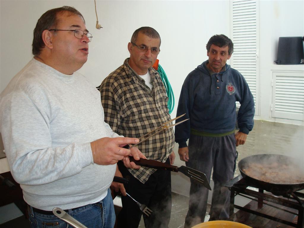 [DSC09071+(Large).JPG]