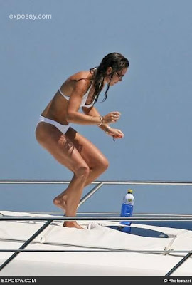kate middleton sexy photo in bikini Foto Bugil Kate Middleton Tunangan Pangeran William