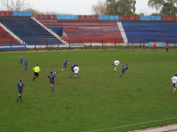 FCM TARGOVISTE Targoviste+11