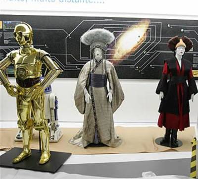 [starwars2.jpg]
