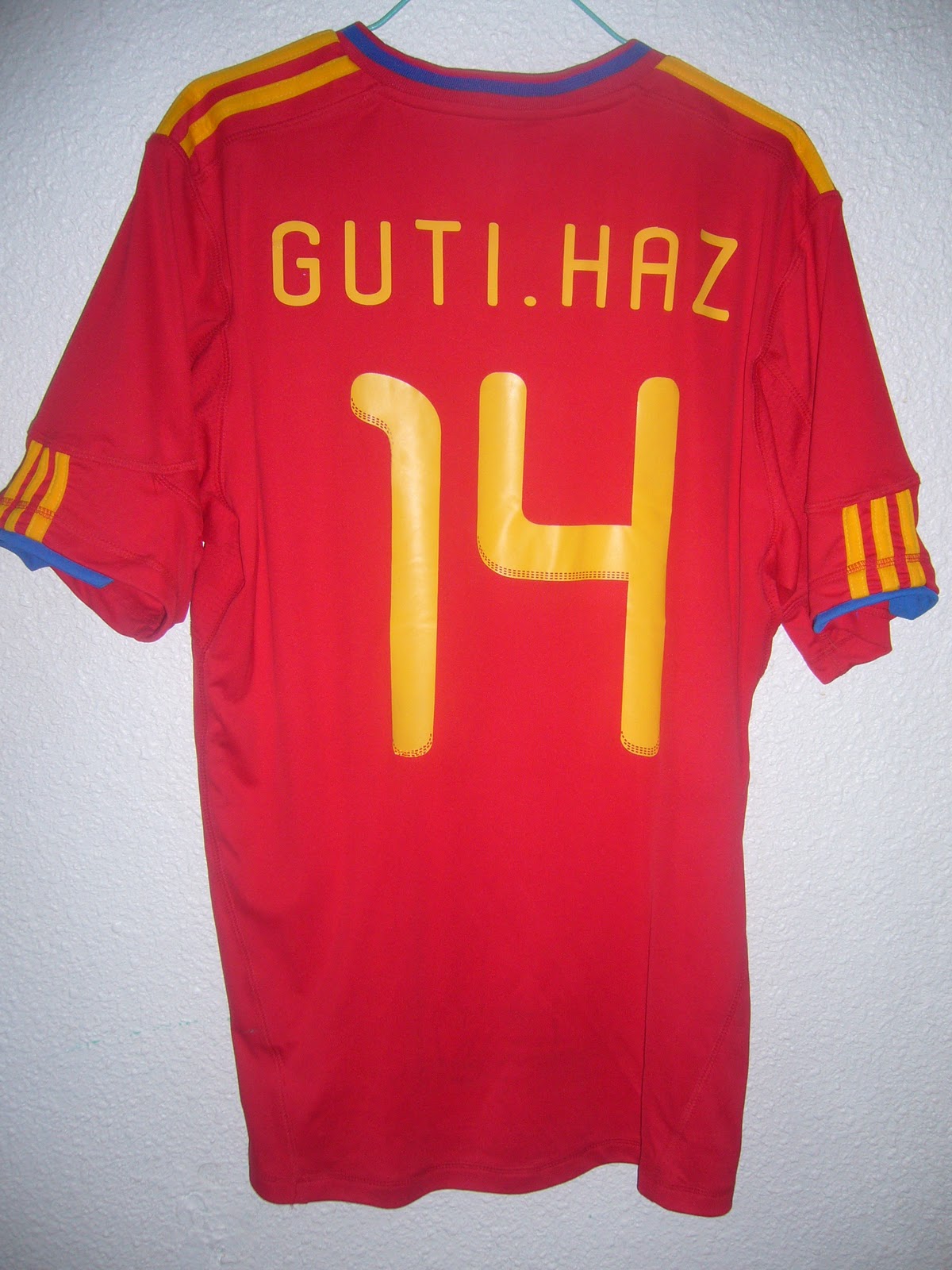 Mi colección de camisetas de fútbol: Camiseta España. Mundial Sudáfrica 2010. 14 Guti Haz.
