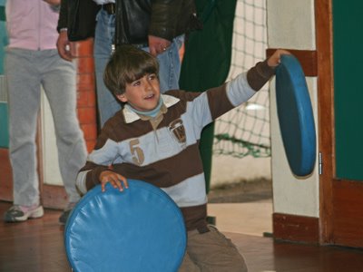 [menino-com-malhas.jpg]