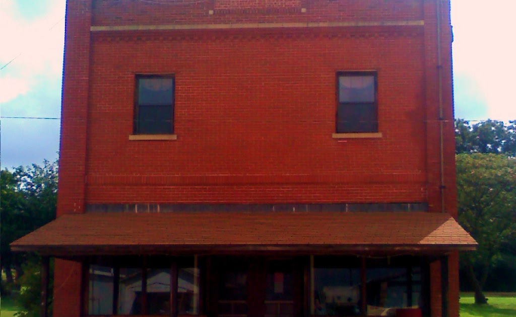 Treasure Hunting Cement Museum and Jesse James Visitor Center