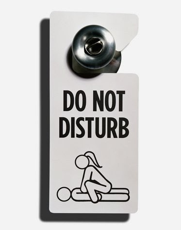 Wloghero del Antifaz: Do not disturb -No molestar-