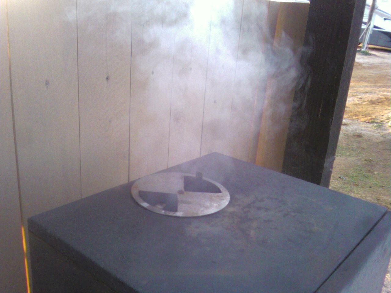 giooutdoors DIY How to make a cold smoker