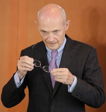 Pascal Lamy, WTO (Kereskedelmi Világszervezet) igazgatója (katt a képre)