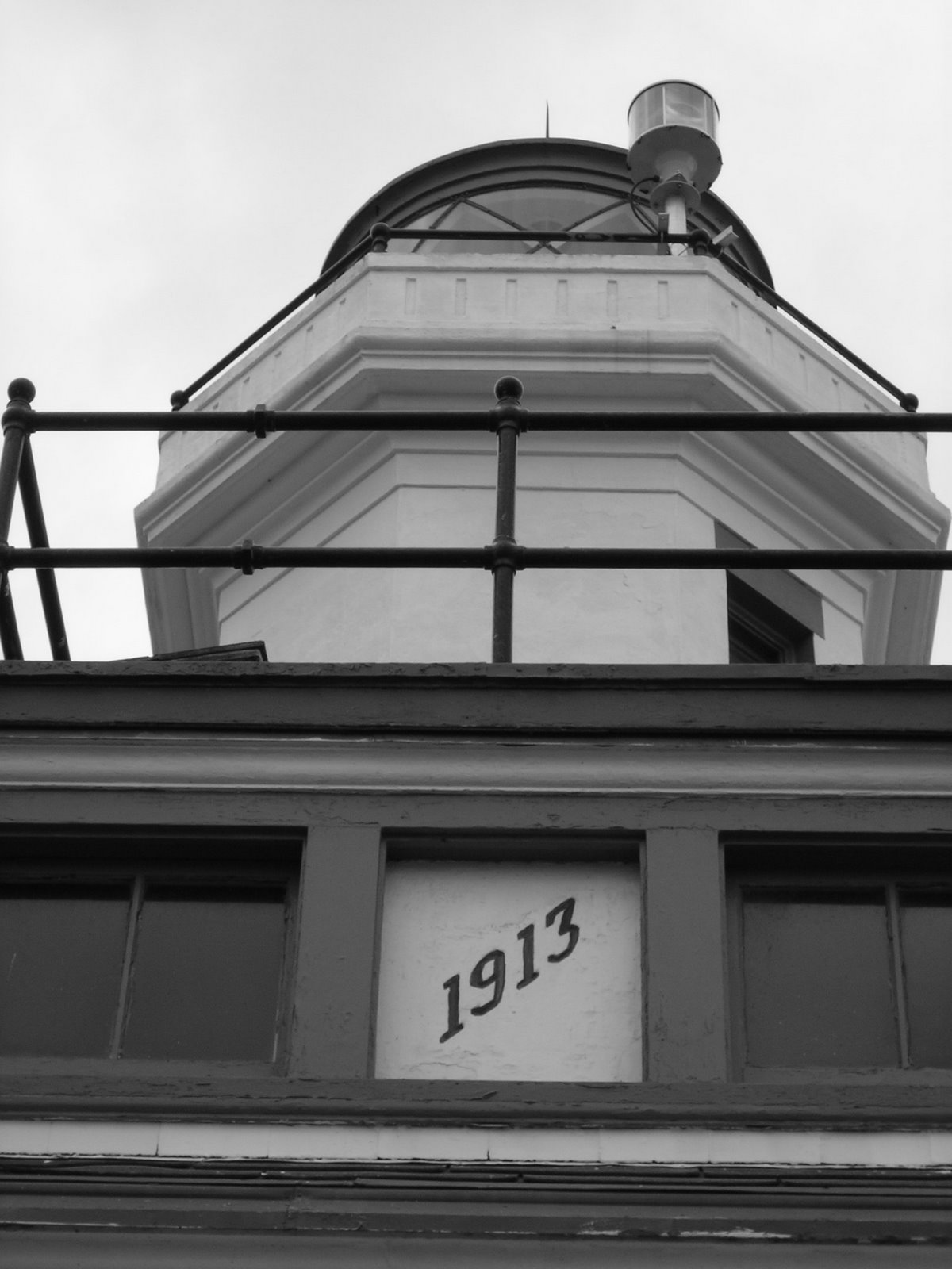 [Point+Wilson+Lighthouse+5.JPG]