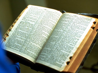 Día internacional de la Biblia.