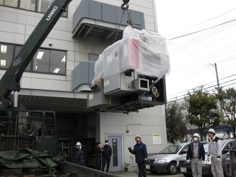 [20100206_Amada_J1_06.JPG]