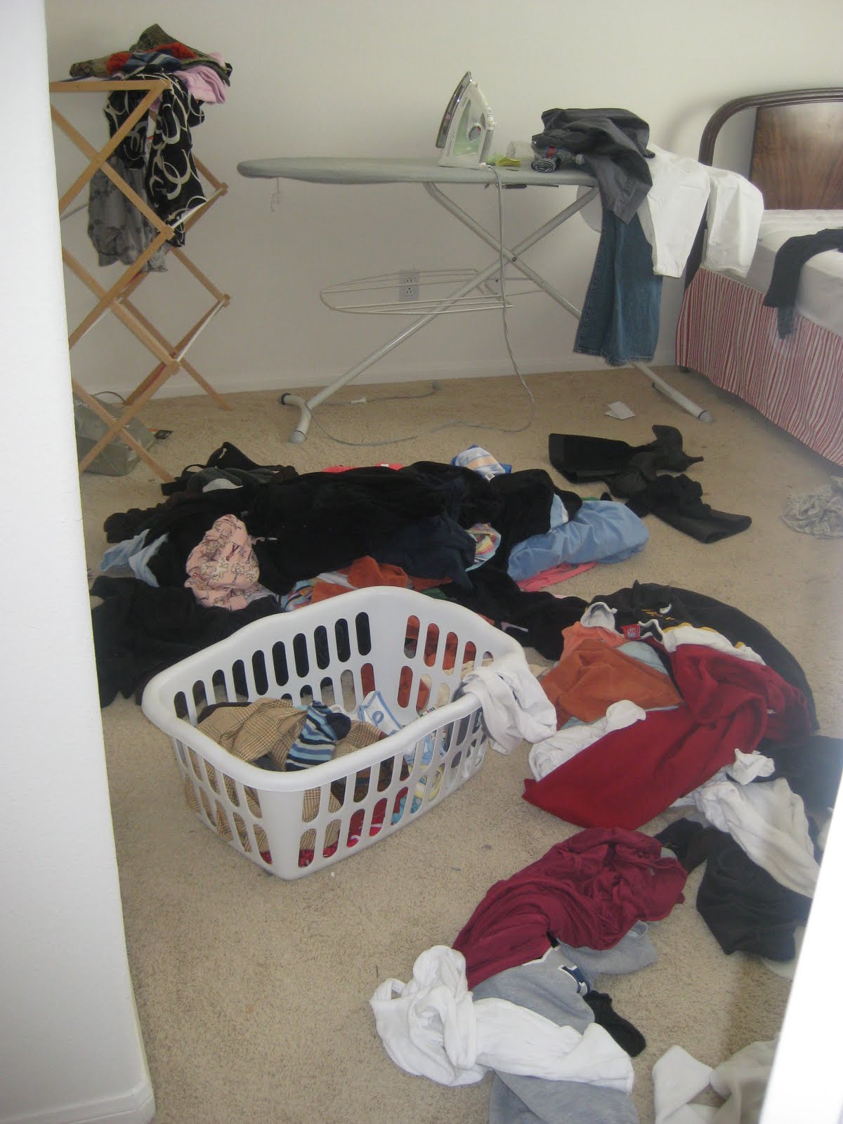 Our 10 Things: Airing My Dirty Laundry