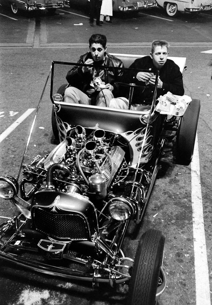 [10af79c6fedf69e8_large.jpg]