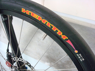 maxxis xenith 26