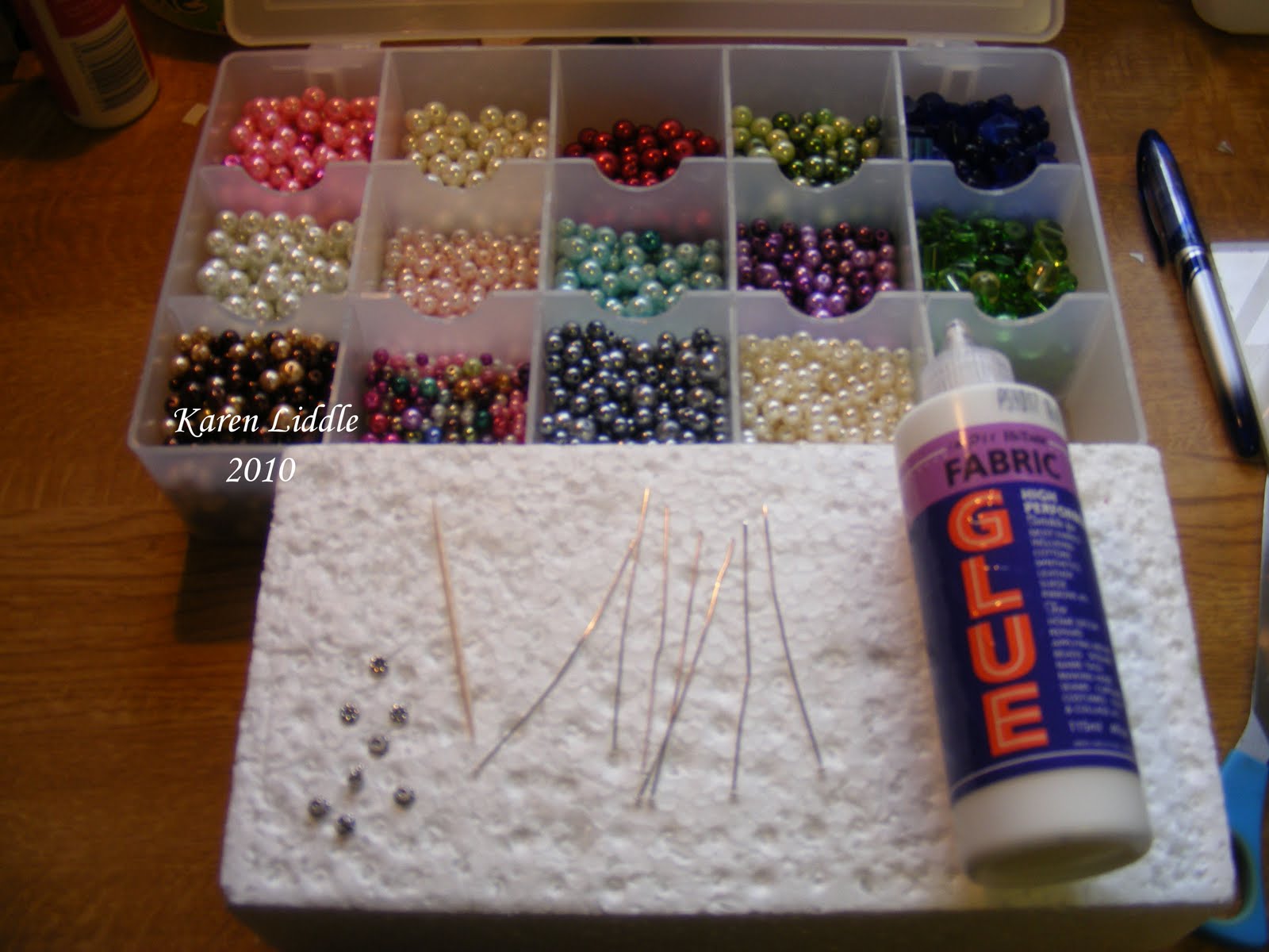 Craft Mad & Loving It! How to Make Beaded Pins with Karen