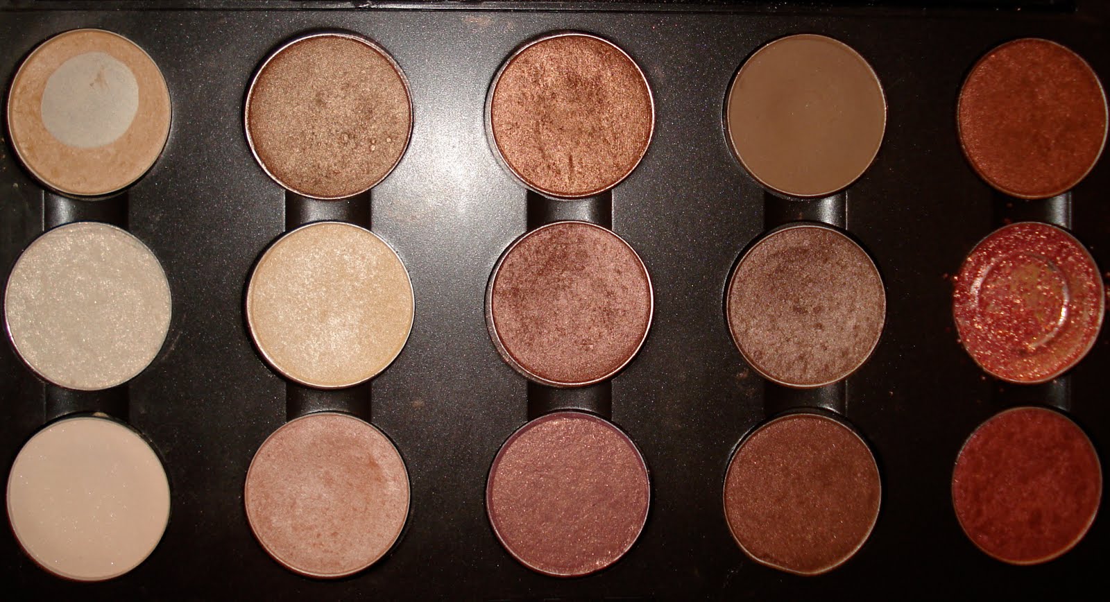 Lovelykisses87 My Mac Neutral Eyeshadow Palette