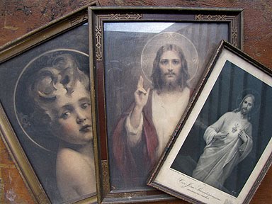 Red Hen Studios: Recent Vintage Finds - 384x288 - jpeg Sacred Heart Of Jesus Chambers