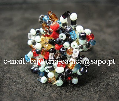 anel de missangas