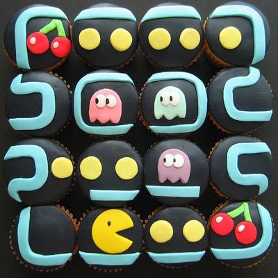 [gc_pacman_cupcakes.jpg]