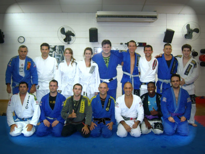 ACADEMIA GARRA ABRIL 2010