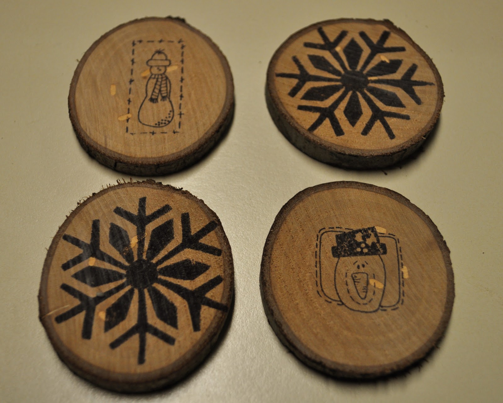 Design to Shine Wood 'Chip' Christmas Ornaments