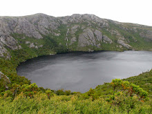 Lac dans un ancien cratère