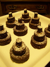 Mini Brownie w/ Peanut Butter Wedding cakes
