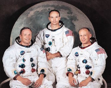 [Apollo_11.jpg]