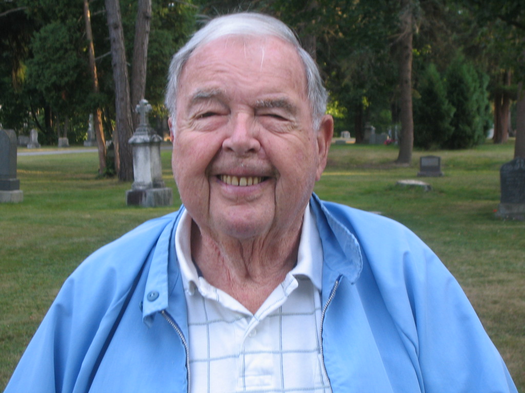 Old Blue Genes The Murals of Richard Leonard